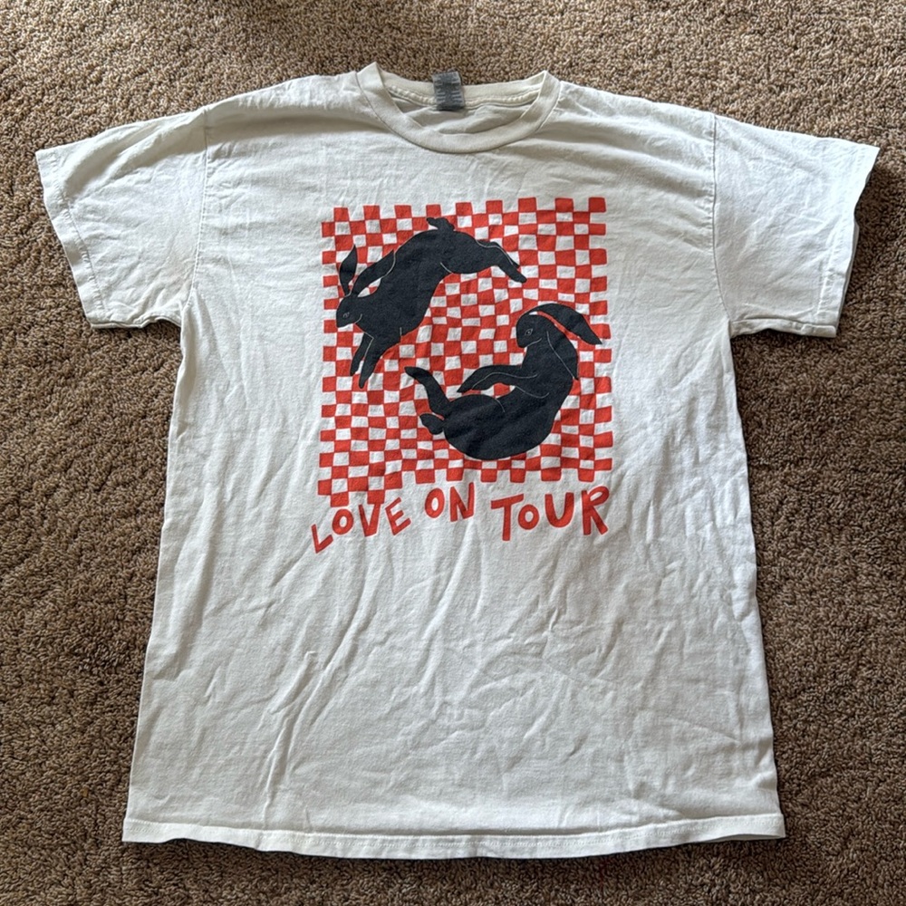 Harry Styles Love On Tour Shirt Size Medium